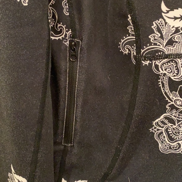 RARE Lululemon Jacket - Picture 5 of 5